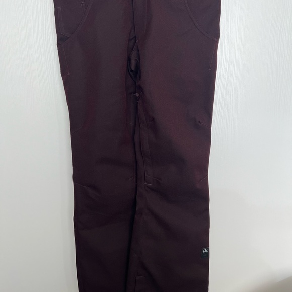 NWOT Ride Women’s Snowboard Jacket and pants- Medium - Picture 6 of 6